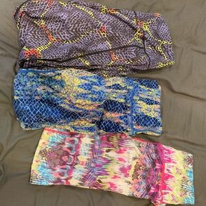 Bundle of 3 funky leggings